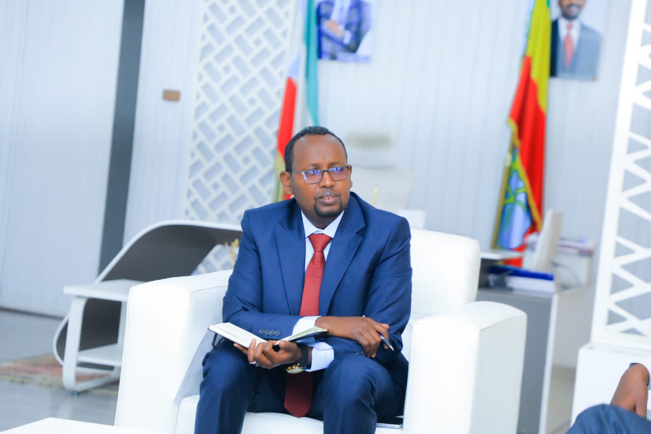 Mr. Siyad Nur